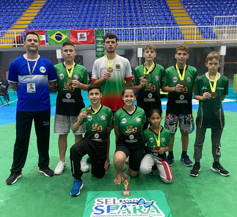 Taekwondo De Seara Destaque Atletas Conquistam Trof U Medalhas