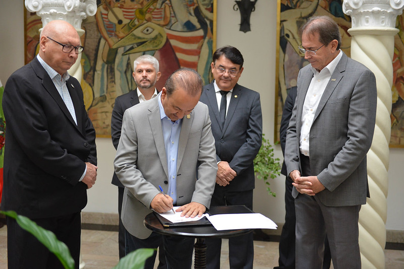 Governo de SC lança Programa Educação Empreendedora para qualificação profissional