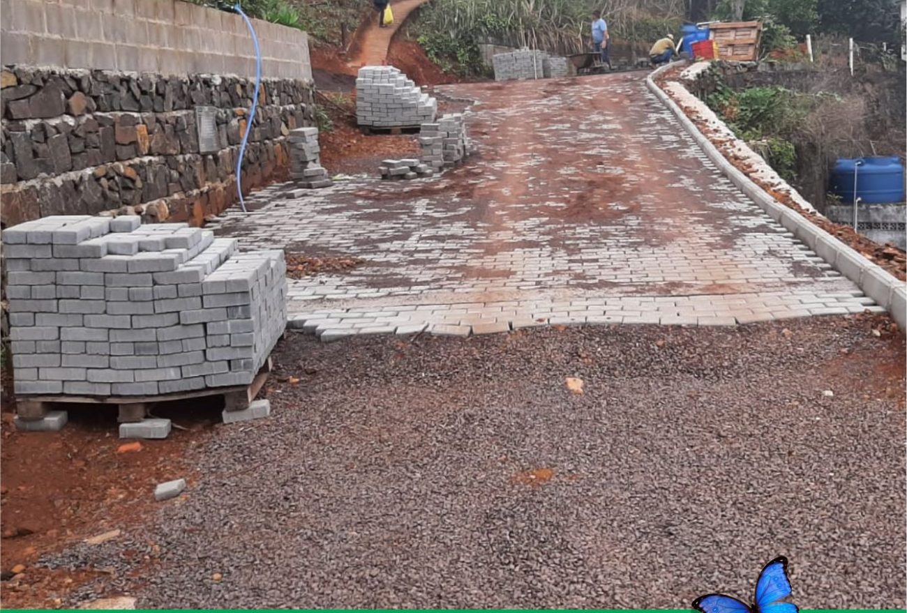 Programa Comunidade Parceira leva pavimentação em pavers para o bairro São João