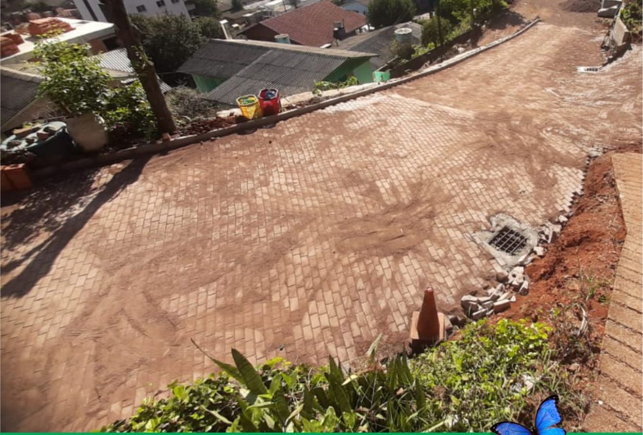 Trabalhos de pavimentação avançam na Rua David Tochetto e outras vias de Seara