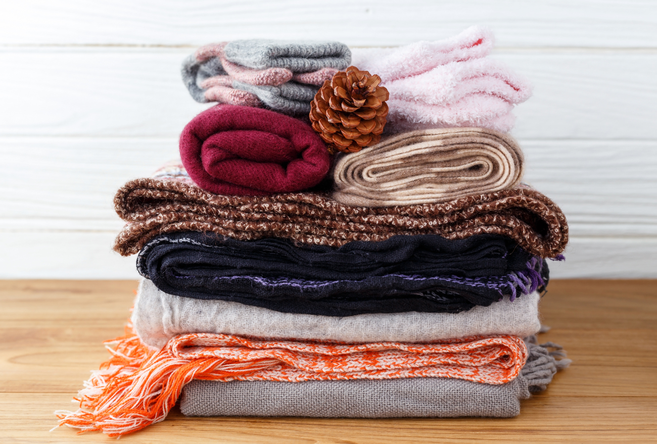 Rede Feminina de Seara realiza arrecadação de roupas e cobertores, para realização de Brechó