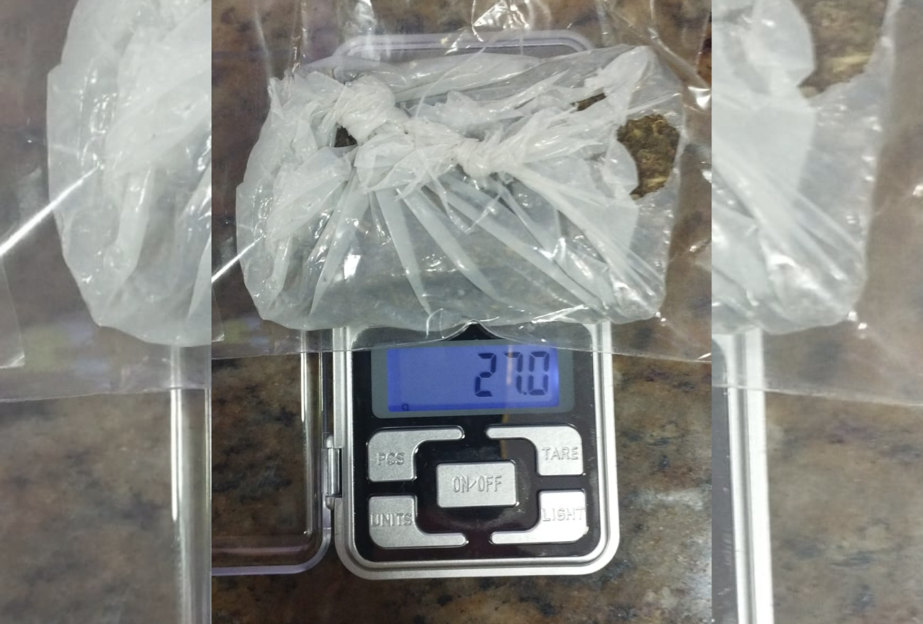Polícia de Seara apreende 25,6 gramas de maconha com venezuelano, próximo a JBS