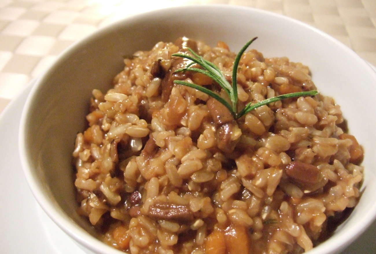 Risoto no tacho do CEI Chapeuzinho Vermelho teve aproximadamente 600 fichas vendidas