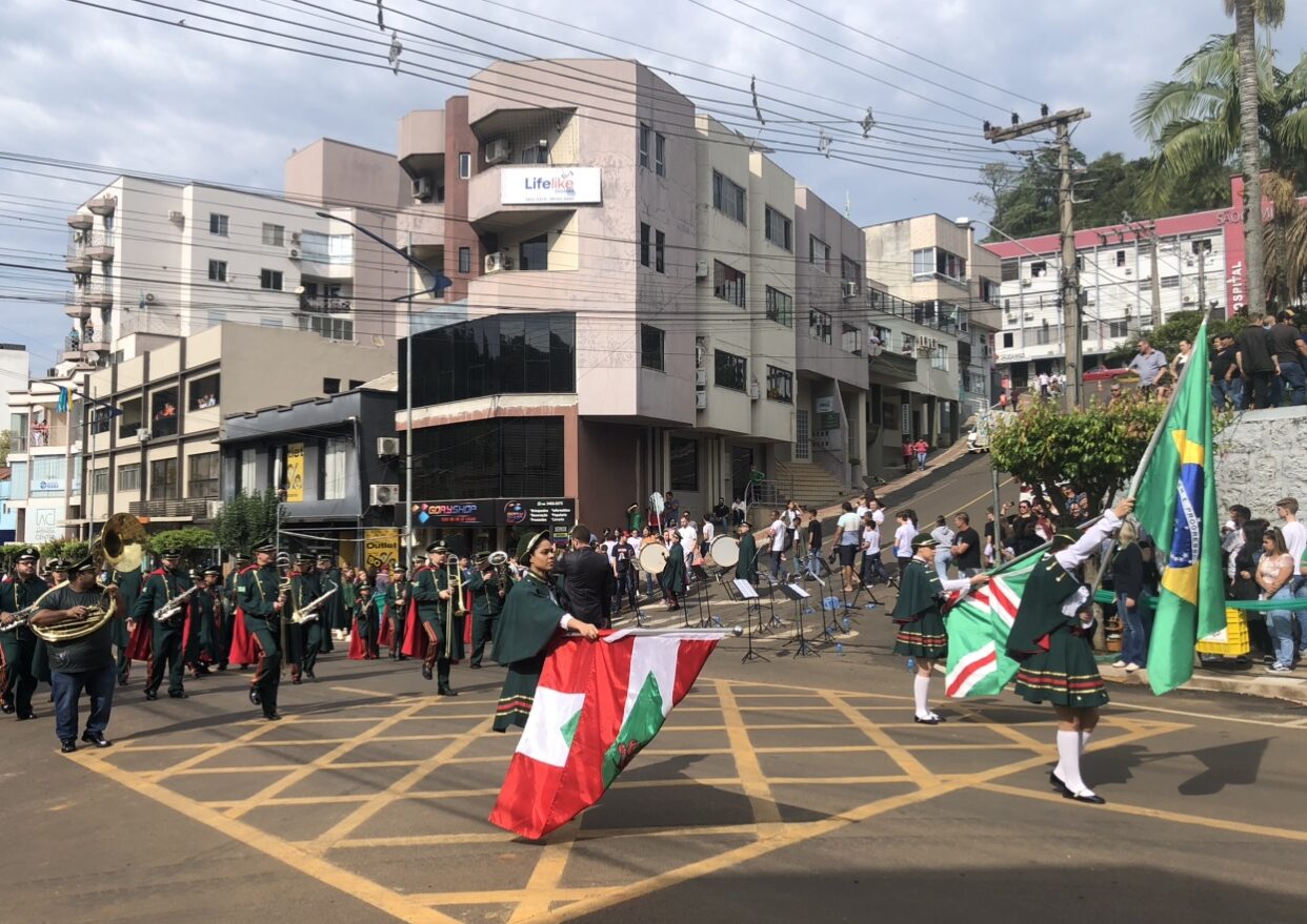 Fotos: confira os registros do Desfile Cívico de 7 de setembro, em Seara