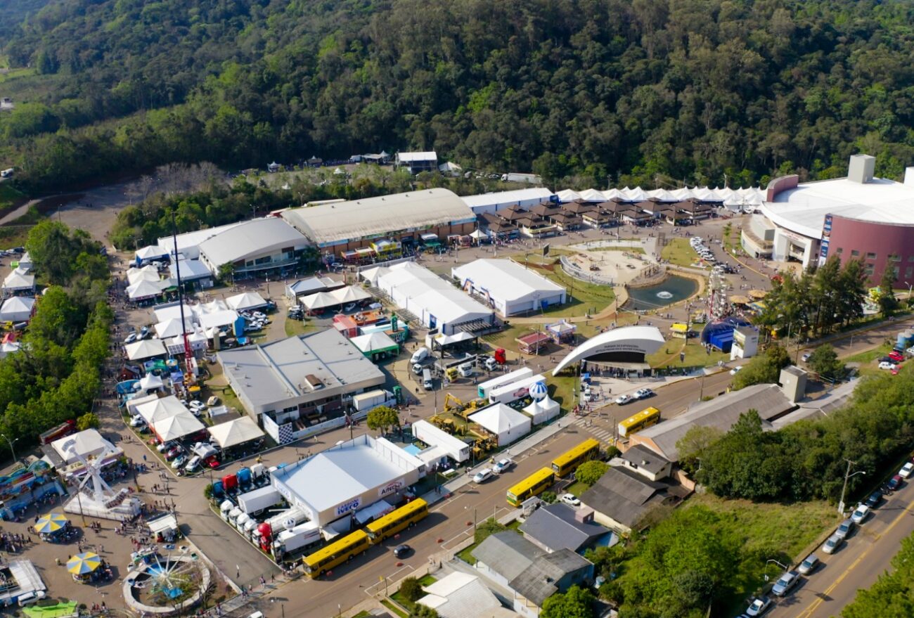 Expo Concórdia tem início hoje com show nacional de Jorge e Matheus gratuito