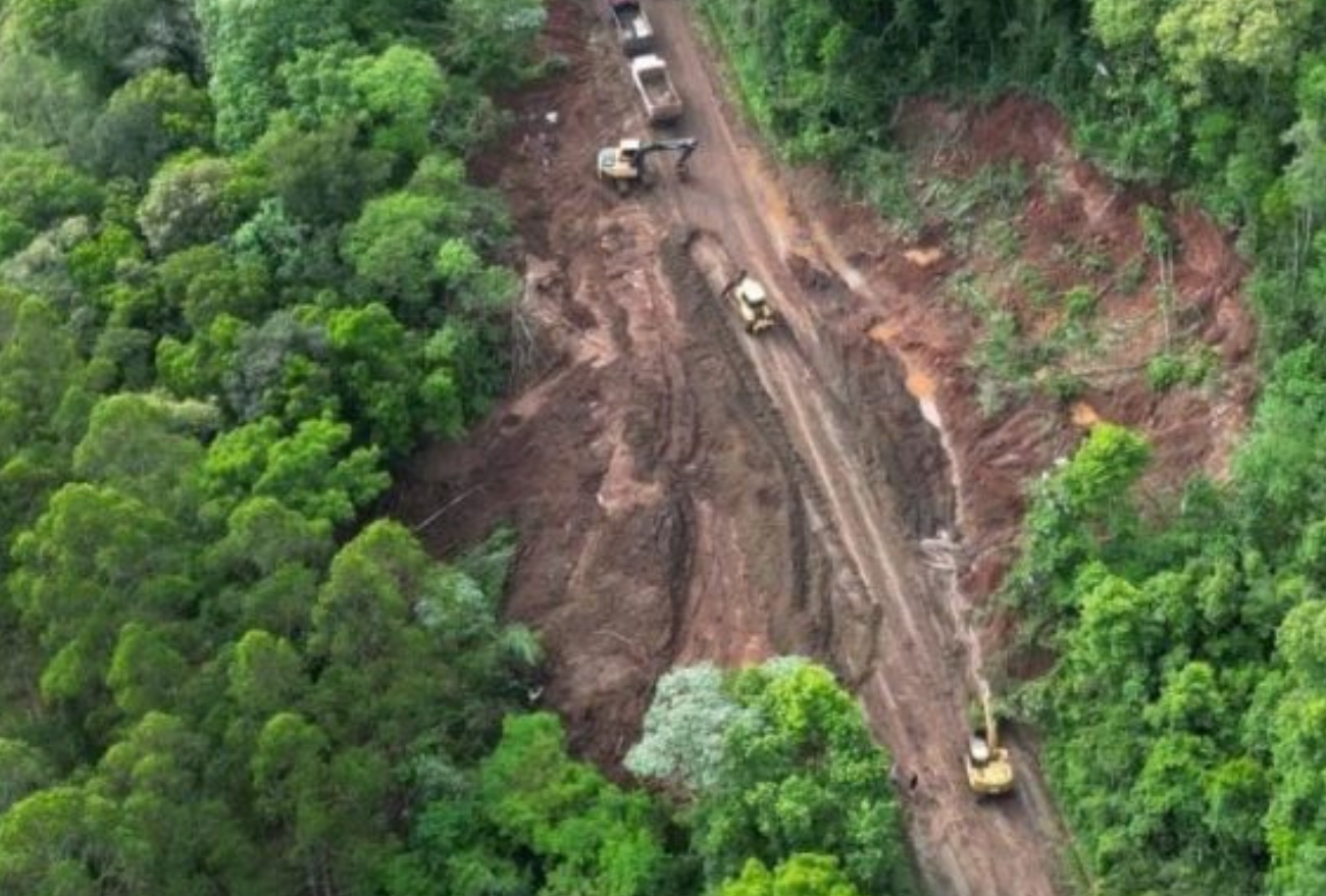 SC-283 entre Concórdia e Seara é novamente interditada 100% devido a deslizamento de terra